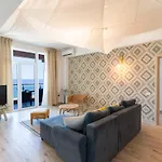 Apartamento Rezident
