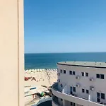 Rezident Apartamento *