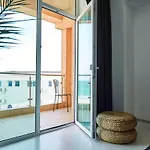 Rezident Apartamento