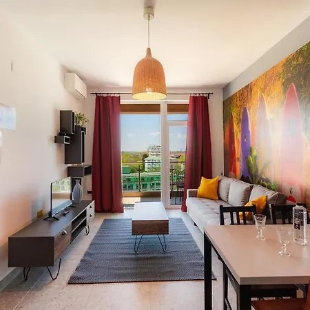 Apartament Rezident *