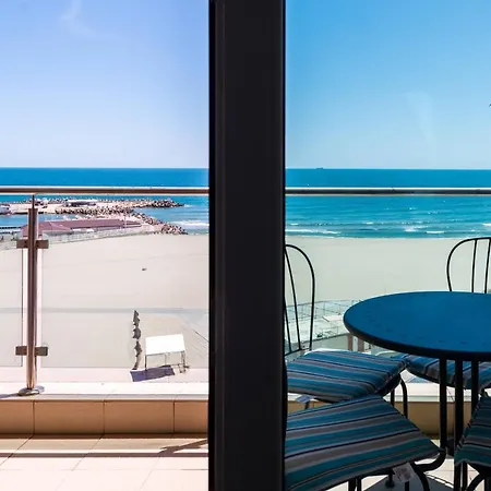 Apartament Rezident *