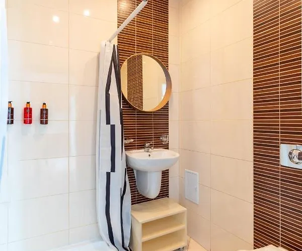 아파트 Rezident *