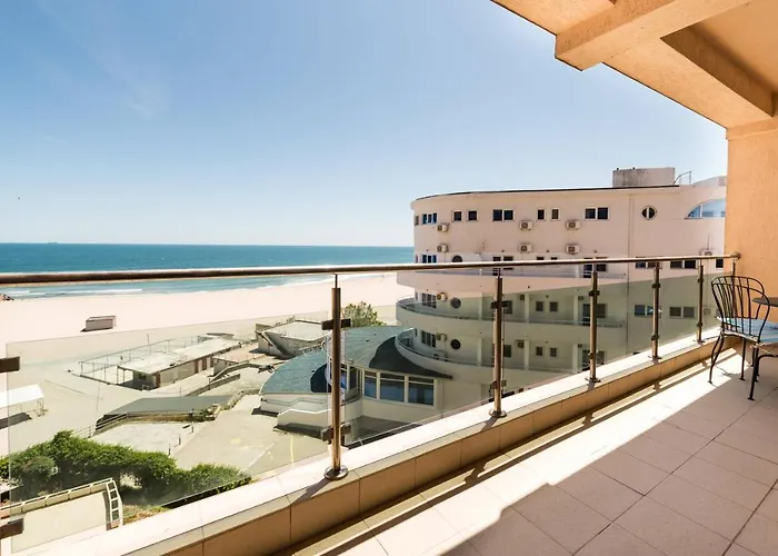 Rezident 아파트 *